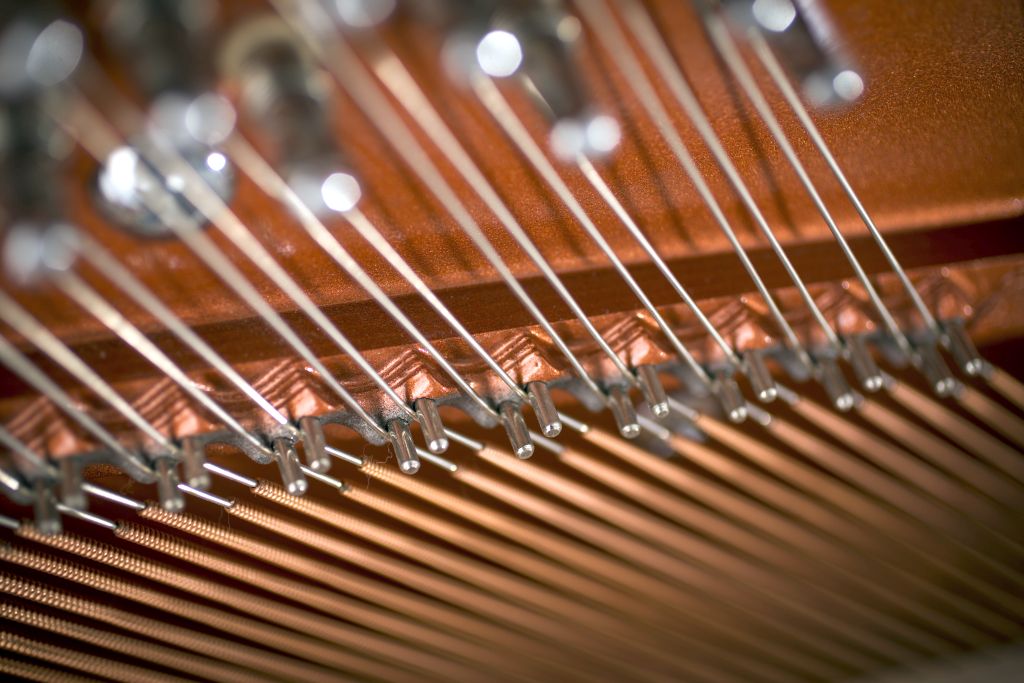 133-detail-25-bass-v-bar-agraffs-web_orig